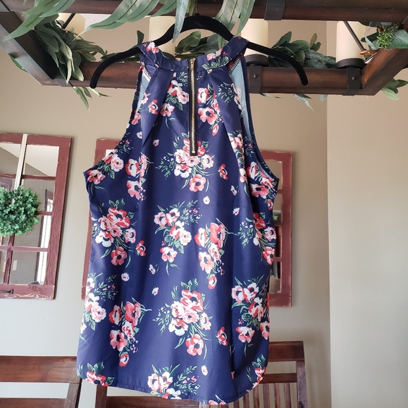 Floral Tank Top Blouse - Picture 2 of 3